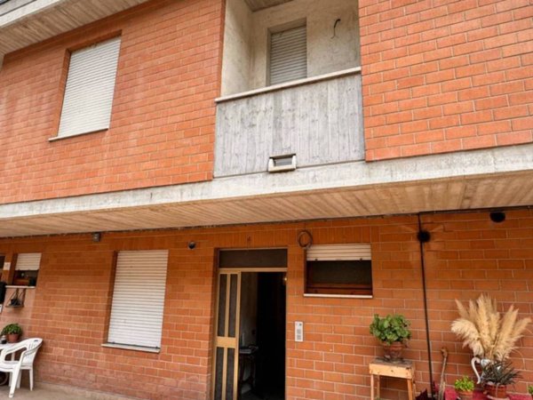 casa indipendente in vendita a Monte Vidon Corrado