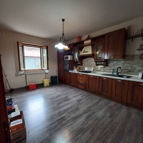 casa indipendente in vendita a Monte Vidon Corrado