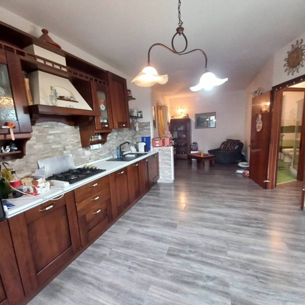 casa indipendente in vendita a Monte Vidon Corrado