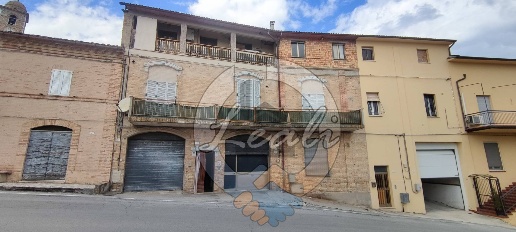 appartamento in vendita a Monte Vidon Corrado