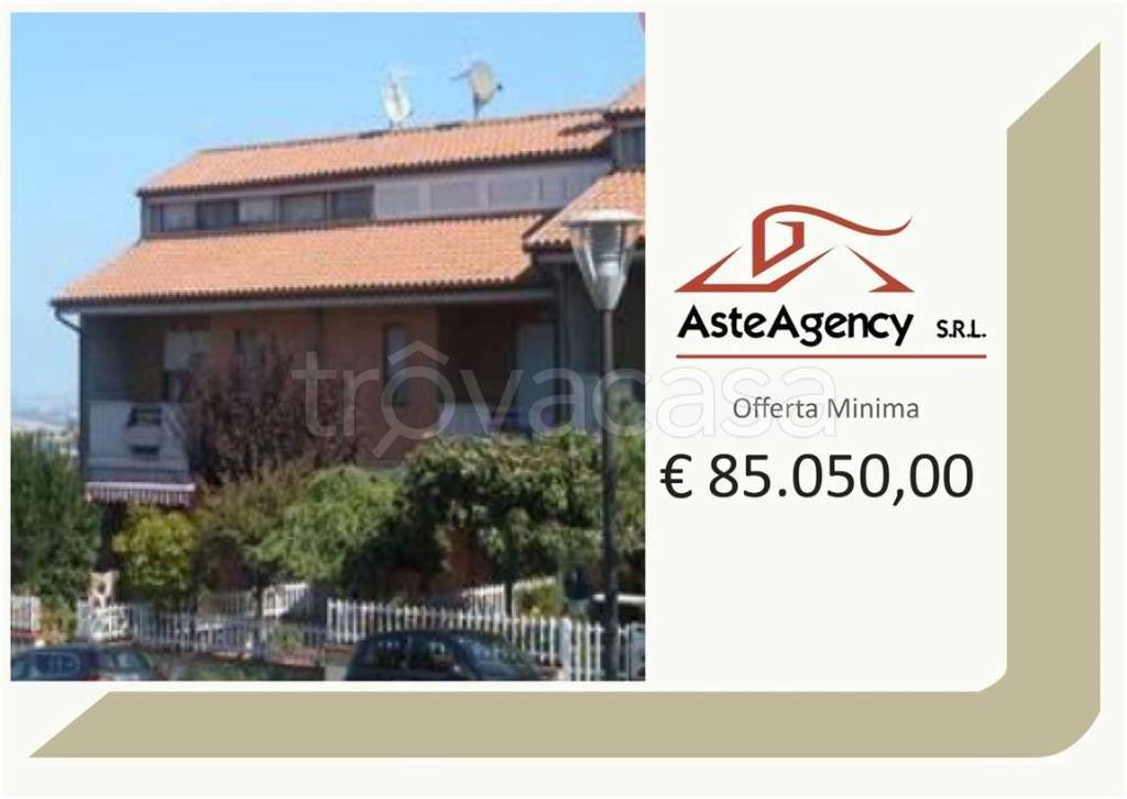 appartamento in vendita a Monte Vidon Corrado