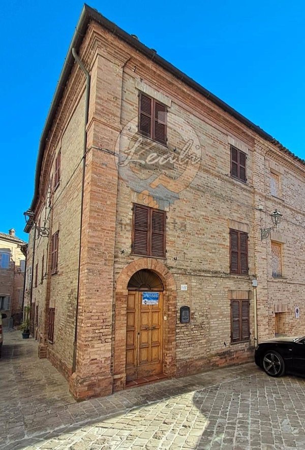 casa indipendente in vendita a Monte Vidon Corrado