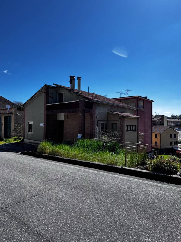 casa indipendente in vendita a Montottone