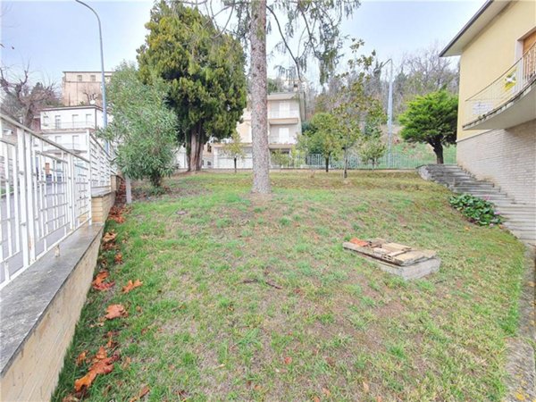 casa indipendente in vendita a Montottone