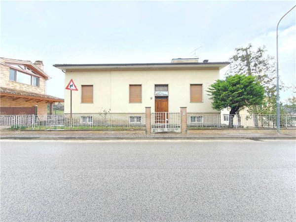casa indipendente in vendita a Montottone