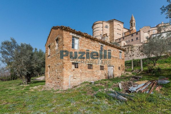 casale in vendita a Montottone