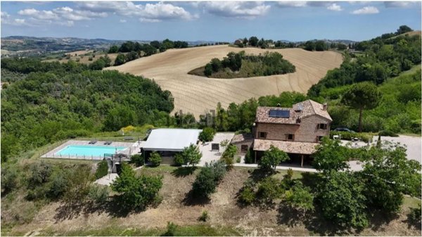 casa indipendente in vendita a Montottone