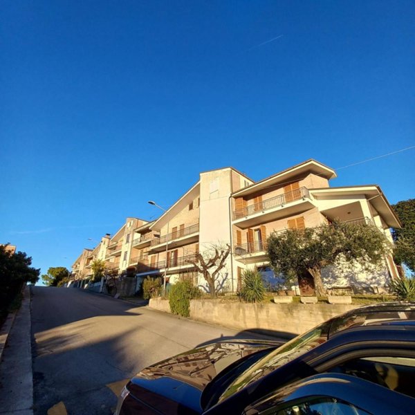 appartamento in vendita a Montottone