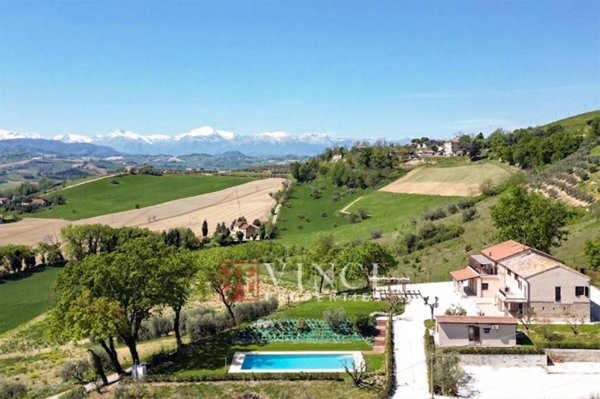 casa indipendente in vendita a Montottone