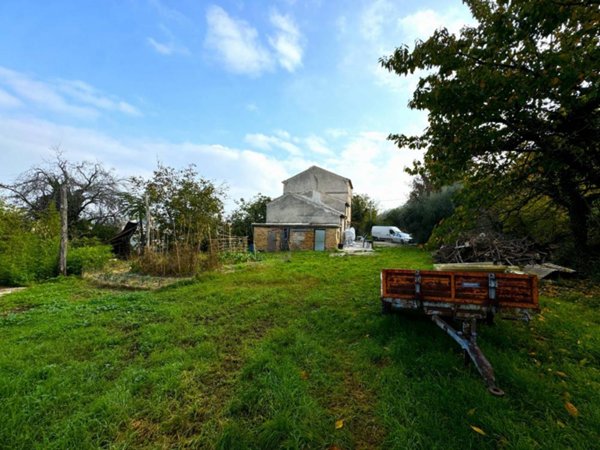casa indipendente in vendita a Montottone