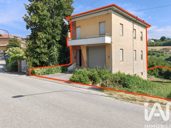 casa indipendente in vendita a Montottone