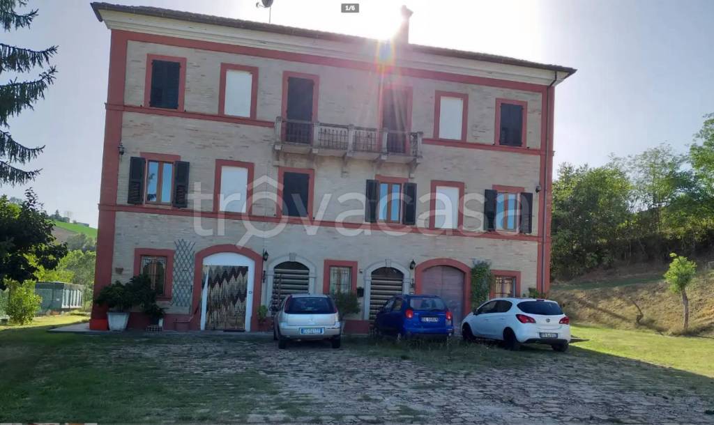 casa indipendente in vendita a Montottone