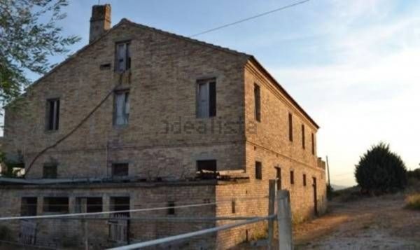 casale in vendita a Moresco