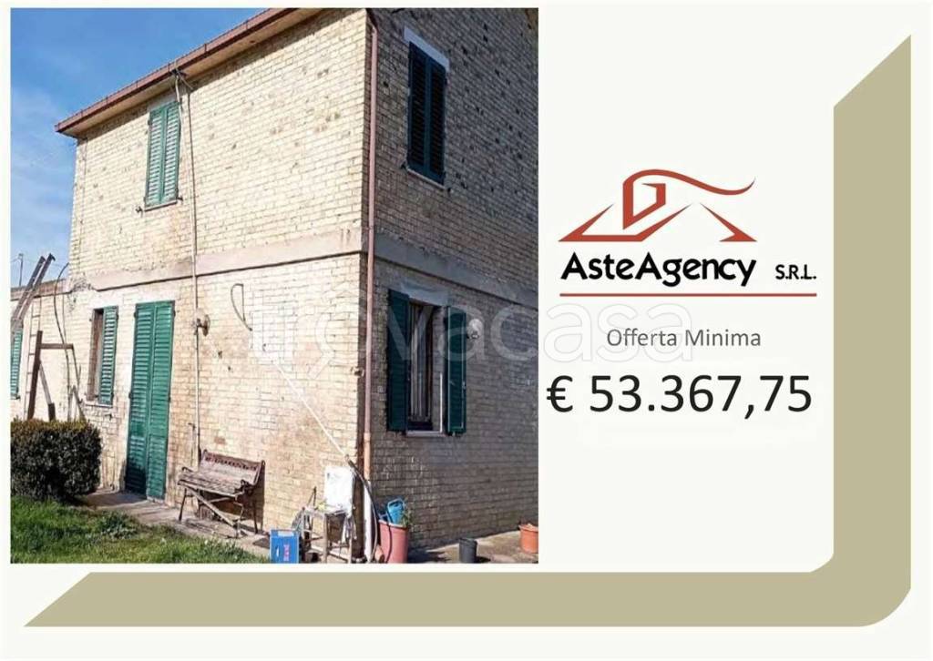 casa indipendente in vendita a Moresco