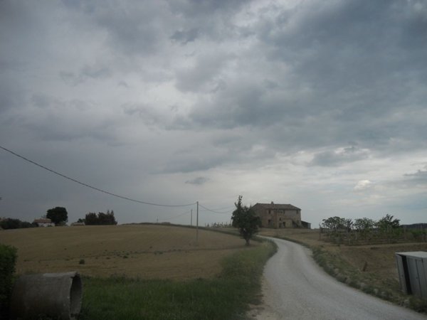 casa indipendente in vendita ad Ortezzano