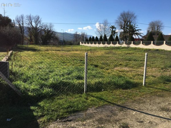 villa in vendita ad Ortezzano