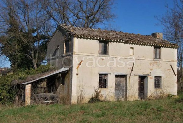 casa indipendente in vendita ad Ortezzano