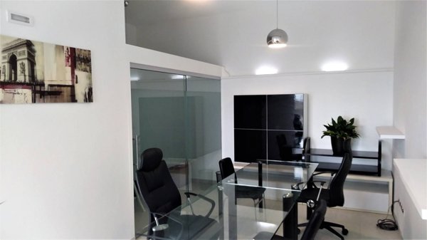 locale commerciale in vendita a Pedaso