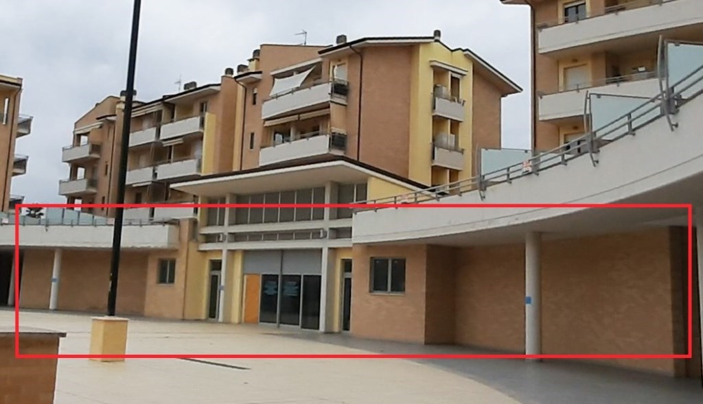 negozio in vendita a Pedaso