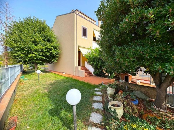 casa indipendente in vendita a Pedaso