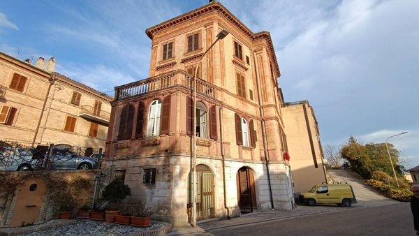 casa indipendente in vendita a Petritoli