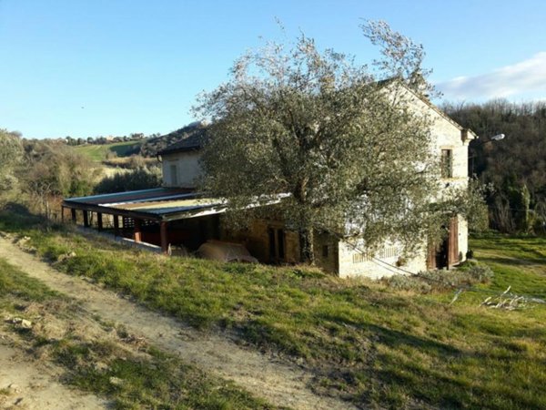 casa indipendente in vendita a Petritoli