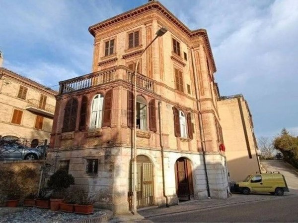 casa indipendente in vendita a Petritoli