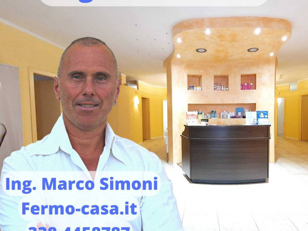 negozio in vendita a Petritoli in zona Valmir