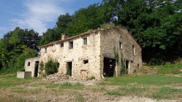 casa indipendente in vendita a Petritoli