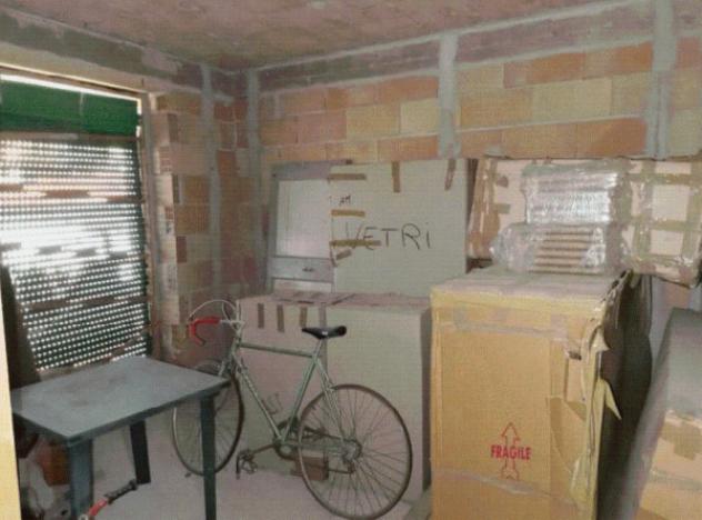 intera palazzina in vendita a Petritoli