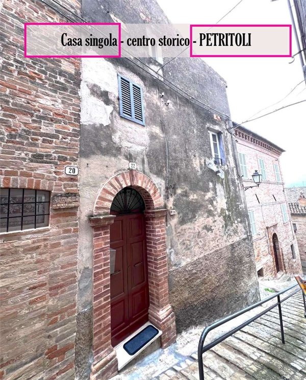 casa indipendente in vendita a Petritoli