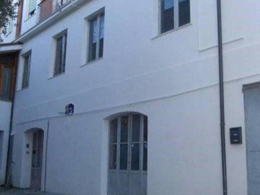 negozio in vendita a Petritoli