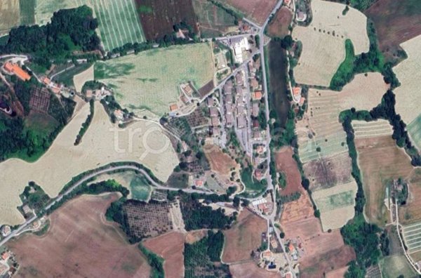 capannone in vendita a Petritoli