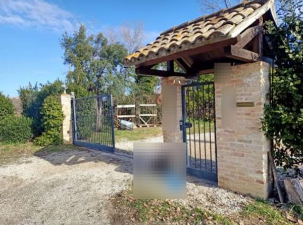 casa indipendente in vendita a Petritoli