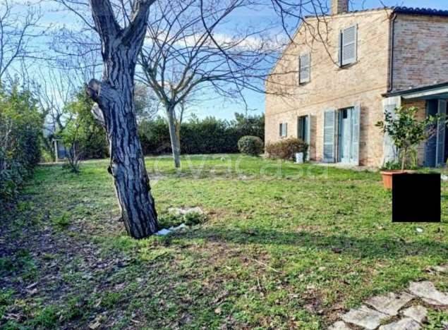 casa indipendente in vendita a Petritoli