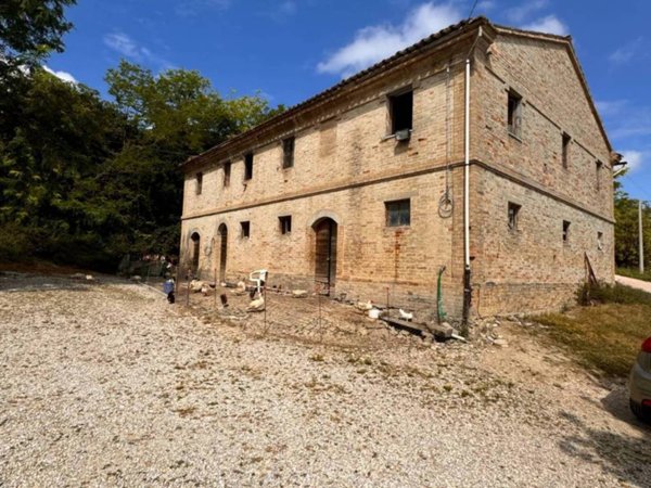casa indipendente in vendita a Petritoli