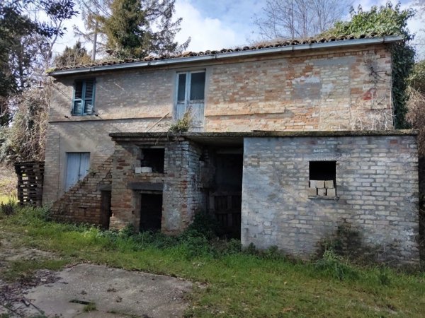 casale in vendita a Petritoli