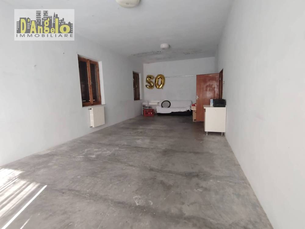 casa indipendente in vendita a Petritoli