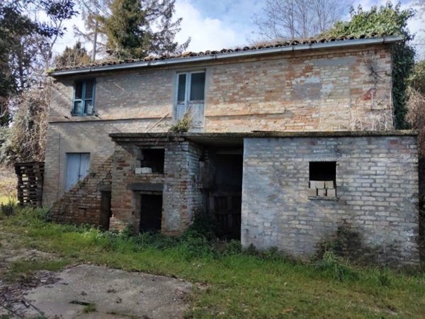 casa indipendente in vendita a Petritoli in zona Valmir