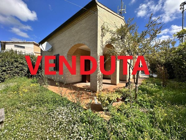 casa indipendente in vendita a Ponzano di Fermo in zona Torchiaro