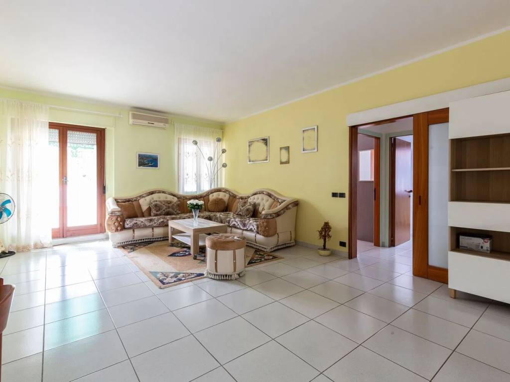 appartamento in vendita a Ponzano di Fermo in zona Capparuccia