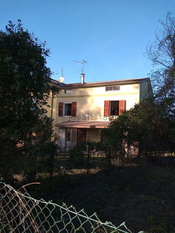 casa indipendente in vendita a Ponzano di Fermo