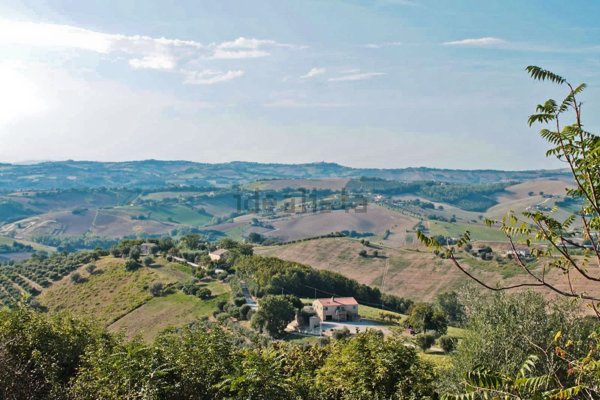 casa indipendente in vendita a Ponzano di Fermo