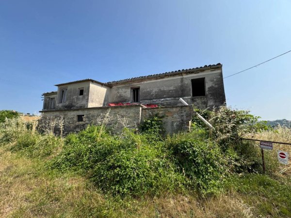 casa indipendente in vendita a Ponzano di Fermo