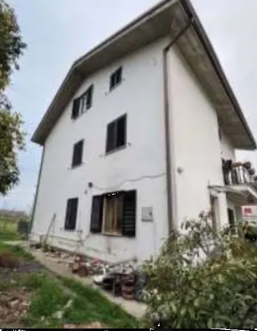 appartamento in vendita a Ponzano di Fermo in zona Capparuccia