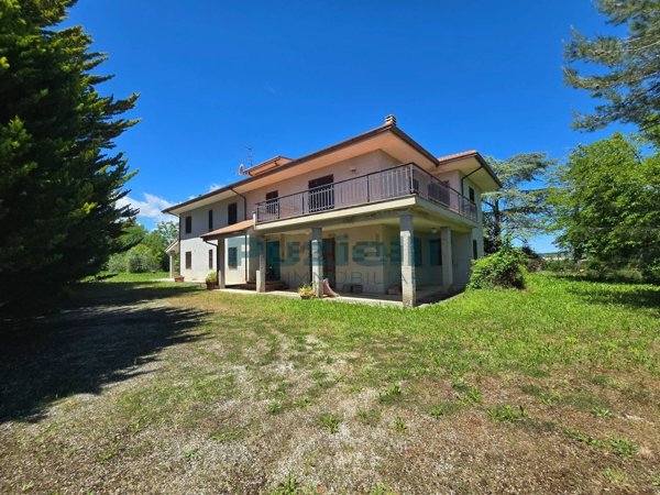 casa indipendente in vendita a Ponzano di Fermo