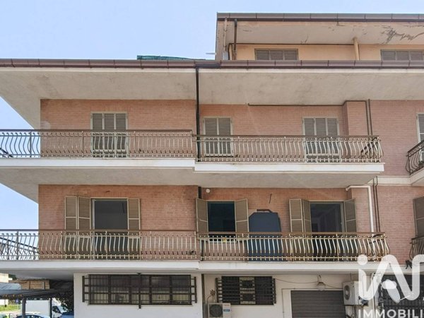 appartamento in vendita a Ponzano di Fermo in zona Torchiaro