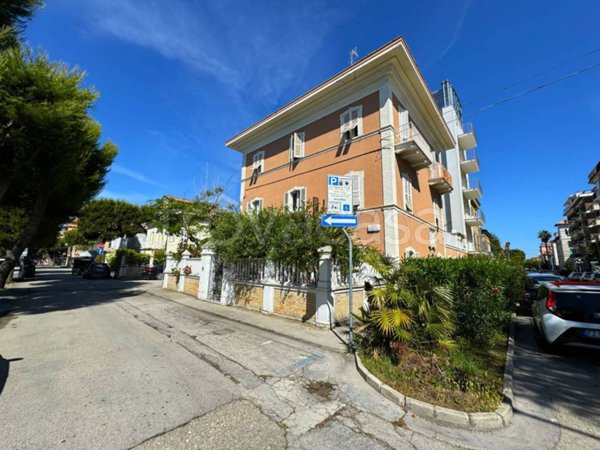 casa indipendente in vendita a Porto San Giorgio