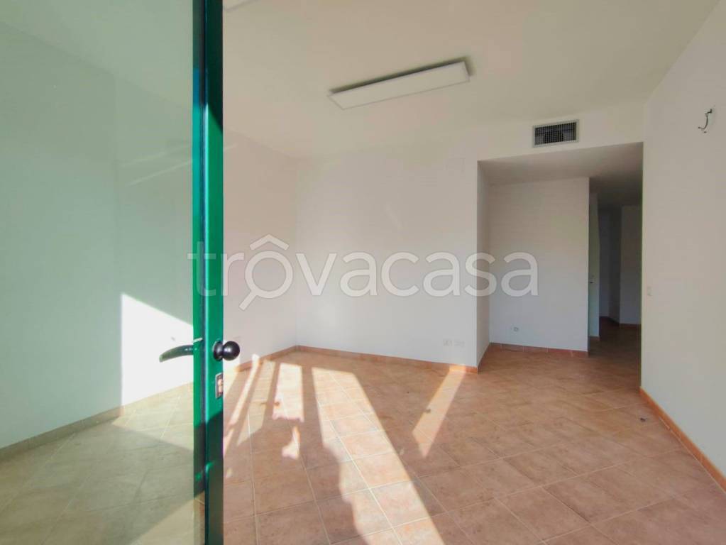 ufficio in vendita a Porto San Giorgio