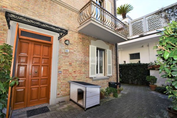 casa indipendente in vendita a Porto San Giorgio